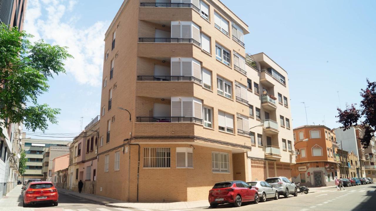 Ferienwohnung Zaragoza Y Sus 2 Catedrales Exterior foto